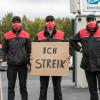 Protest der Omnibusfahrer vor dem Betriebsgelände der NVG  in Würzburg: Die Gewerkschaft Ver.di hatte am Dienstag wieder zum Streik aufgerufen.