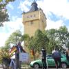 Die Gesamtbilanz ist positiv: Die Schweinfurter SPD feierte am Berliner Platz "30 Jahre Deutsche Einheit", mit Gedenkkranz.