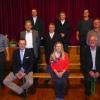 Aus ihren Ämtern verabschiedet von Gaukönigshofens Bürgermeister Johannes Menth (vordere Reihe links) und seinem Amtsvorgänger Altbürgermeister Bernhard Rhein (vorne rechts) wurden Verena Scheder (vorne Mitte) und in der zweiten Reihe (von links) Wolfgang Höfner, Johannes Hemm, Winfried Betz und Benno Karl. Hintere Reihe von links: Wolfgang Mark Anton Hellmuth und Jochen Sieber.