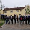 Kürzlich konnten die neuen Parkplätze auf der ehemaligen Pfarrwiese in Estenfeld eingeweiht werden. Besonders viel wert gelegt hat die Gemeinde auf die Begrünung und die Aufenthaltsqualität auf dem Areal.