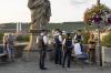 Die Zahlen der in Unterfranken geahndeten Verstöße gegen Corona-Auflagen variieren stark von Ort zu Ort. Unser Bild zeigt eine Kontrolle auf der Alten Mainbrücke in Würzburg. Die Zahlen der in Unterfranken geahndeten Verstöße gegen Corona-Auflagen variieren stark von Ort zu Ort. Unser Bild zeigt eine Kontrolle auf der Alten Mainbrücke in Würzburg.