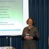 Die Regioinalvertreterin des Frauenbundes Region Rhön-Grabfeld Marianne Hillenbrand (rechts) und ihre Stellvertreterin Wiltrud Michl (links) mit Referentin Barbara Lurz, die zum Thema Verantwortung sprach.