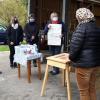 Eine Gruppe der Teilnehmer bei der Veranstaltung „Fit für das Programm Erlebnis Bauernhof“  am Heinershof/Betrieb Stirnweiß.