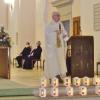 Dekanin Baderschneider und Pfarrer Gerhard Spöckl eröffnen den Gottesdienst zur ökumenischen Friedendekade.