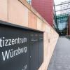 Urteil gesprochen: Ein vom Dienst suspendierter Polizist muss wegen Drogendelikten und Betrugs in Haft.