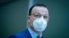 Bundesgesundheitsminister Jens Spahn unterzeichnete am Vormittag die Impfverordnung, derzufolge möglichst ab dem 27. September zunächst Bürger über 80 Jahren und Pflegepersonal gegen das Coronavirus geimpft werden sollen.