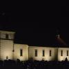 Strahlungen: Ein Licht in dunkler Nacht