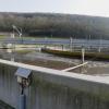 Die Zentralkläranlage zwischen Halsheim und Müdesheim ist auch nach über 15 Jahren noch nicht rechtskräftig abgerechnet. Daneben gibt es noch kleinere Anlagen im Arnsteiner Stadtgebiet.