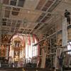 Ein dreiviertel Jahr dauerte es nach dem Brand bis zum Beginn der Renovierung der Thüngersheimer Kirche. In der vergangenen Woche wurde der Innenraum eingerüstet, um Ruß an Wänden und Decke zu beseitigen.