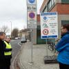 Am Mittwoch wurde Schweinfurts erste Fahrradstraße offiziell dem Verkehr übergeben. Im Gespräch von links: OB Sebastian Remelé, Verkehrsplaner Fritz Hebert und Ordnungsreferent Jan von Lackum.