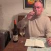 Das Volkacher Gut Römmert hat Wein mit Musik beschallt und Stars Proben zukommen lassen. Auch Sänger und Komiker Bernd Stelter verkostete die Weine.