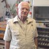 Horst Tiggemann vor zwei der Brutapparate in seinem wohltemperierten Anbau. Der gebürtige Westfale ist ein Experte, was die Rassegeflügelzucht betrifft 