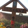 Ein Kreuz erinnert an der Unfallstelle an Susanne Limbach.