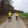Heidi und Ulli Schmitt aus Hollstadt genießen die Strecke rund um Mühlfeld gemeinsam mit Hund Benni. Heidi und Ulli Schmitt aus Hollstadt genießen die Strecke rund um Mühlfeld gemeinsam mit Hund Benni.
