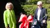 Tamara Bischof gratuliert Wolfram Beha zum 70. Geburtstag.