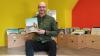Vorlesestunde online der Stadtbibliothek Karlstadt: Lars bei den Pandabären.