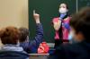 Das bayerische Kultusministerium stattete nur Lehrer mit einigen FFP2-Masken aus. Das übrige Schulpersonal wurde zunächst vergessen.