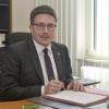 Pünktlich am 1. Juni nahm Landrat Christoph Schauder erstmals am Schreibtisch in seinem neuen Büro Platz. Bisher arbeitete er zwei Zimmer weiter als Erster Landesbeamter und stellvertretender Landrat.