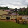In Dittlofsroda umspülte der Steinbach die Turnhalle.