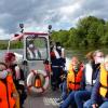 Spannend: eine Fahrt auf dem Main mit dem Feuerwehrboot. Spannend: eine Fahrt auf dem Main mit dem Feuerwehrboot.