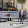 Seit ihrem Bestehen kritisiert die „Mahnwache Asyl“ die Anker-Zentren – und zwar öffentlich, wie am Montagabend auf dem Maxplatz.