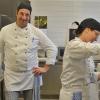 Bio-Essen in Schule und Kindergarten: Stephan Miller und Stefanie Heß-Mohr sind die beiden Köche, die im Rhön-Gymnasium Bad Neustadt für das Bio-Essen zuständig sind.