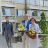 Abschied nach 15 Jahren (von links): Prof. Dr. Hans-Ullrich Völker (Ärztlicher Direktor), Sebastian Güldner (Kaufmännischer Leiter), Karl Pöppel, Graziella Augelli-Pöppel und Jürgen Winter (Geschäftsführer).