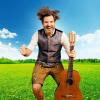 Der bayerische Musik-Kabarettist Vogelmayer gastiert in Dingolshausen.