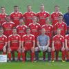 Mit diesem Kader geht der TSV Trappstadt in die erste Bezirksliga-Saison seiner 93-jährigen Vereinsgeschichte. Hinten von links: Philipp Rudbach, René Lang, Luca Derlet, Peter Hutzler, Sebastian Wagner, Trainer Martin Beck und Torwart-Trainer Gerd Häpp. Mitte von links: 1. Vorsitzender Dominik Schmitt, Abteilungsleiter Michael Bader, spielender Co-Trainer Daniel Werner, Jonas Schultheis, Niklas Bauer, Sebastian Schirling, Elias Werner, Jonas Böckler und Daniel Sauer. Vorne von links: Hannes Mauer, Jannes Benkert, Marcel Dittmann, Felix Häpp, Lukas Häpp, Hannes Bauer und Lukas Stahl. Zusätzlich stehen zur Verfügung: Dominik Valtenmeier, Daniel Leicht, David Dömling, Florian Dömling, Maximilian Weikert, Paul Seiler, Tobias Katzenberger, Noah Uebelacker, Sven Dömling und Julius Seufert.