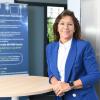 Renate Sondheimer, Leiterin des Geschäftsbereichs Informationsverarbeitung, freut sich auf IT-Spezialist*innen und Menschen mit IT-affinem Sachverstand, die innovative Lösungen hervorbringen und Ideen umsetzen. Renate Sondheimer, Leiterin des Geschäftsbereichs Informationsverarbeitung, freut sich auf IT-Spezialist*innen und Menschen mit IT-affinem Sachverstand, die innovative Lösungen hervorbringen und Ideen umsetzen.