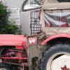 Ein 10-Jähriger fuhr mit einem Traktor auf der Straße - bis die Polizei kam (Symbolbild).