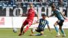 Erzielte das erste Saisontor für die Würzburger Kickers in Liga 3 in dieser Saison: Maximilian Breunig (links) gegen Stefano Russund Alexander Rossipal (beide SV Waldhof Mannheim).