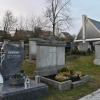Dem Trend Weg von der Erdbestattung – hin zur Urnenbestattung kommt die Gemeinde Kleinrinderfeld mit der Errichtung einer Urnenwand nach.