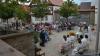 170 Wallfahrer aus Ansbach, Roden, Urspringen, Karbach und Birkenfeld feierten gemeinsam den Wallfahrtsgottesdienst im schönen Ambiente des Karbacher Marktplatzes.