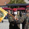 Die Patenkompanie der Stadt Haßfurt hat einen neuen Chef: Hauptmann Martin Hilger (links), der zuletzt beim Logistikkommando der Bundeswehr beschäftigt war, beerbt Major Raymond Kalus (rechts).
