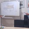 Im Gemeinderat leistete Himmelstadts neuer Feldgeschworener Heiko Welzenbach (links) gegenüber Bürgermeister Herbert Hemmelmann seinen Amtseid für das Ehrenamt auf Lebenszeit. 
