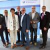 Sie feierten die offizielle Verabschiedung des stellvertretenden Hauptgeschäftsführers der Handwerkskammer für Unterfranken, Frank Weth (von links): Dieter Vierlbeck, stv. Hauptgeschäftsführer der Handwerkskammer für München und Oberbayern, Dieter Ehrenfels, Vizepräsident der Handwerkskammer für Unterfranken, Ulrike Weth, Ludwig Paul, Hauptgeschäftsführer der Handwerkskammer für Unterfranken, Frank Weth, Prof. Dr. Friedrich Hubert Esser, Präsident des Bundesinstituts für Berufsbildung und Michael Bissert, Vizepräsident der Handwerkskammer für Unterfranken.