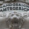 Am Landgericht in Schweinfurt begann ein Sicherungsverfahren wegen versuchten Totschlags.