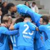 Jawoll! Ausgelassen bejubelten die Euerbacher das 4:2 durch den verdeckten Christopher Lehmann beim 7:2 gegen Friesen. 