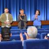 Der Regionalfilmpreis wurde verliehen (von links) an Claudia Kriegebaum und Kevin Wloczyk. Jimij Günther vom Verein KulturPackt und Diana Schmeltzer, Betreiberin des KuK Filmtheaters freuen sich mit ihnen.