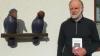 Motiviert von einer ehemaligen Kollegin schrieb Joachim Braun, der selbst bisher kaum zehn Krimis gelesen hat, über den Mord an einer Schulrätin.