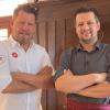 Profikoch Mike Süsser (links) war für die Sendung 'Mein Lokal, dein Lokal" bei Tim Neumann in Haßfurt zu Gast.