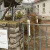 Der Eingang des Kindergartens St. Vinzenz in der Kitzinger Siedlung. Die Einrichtung ist weiterhin von Corona-Fällen betroffen.