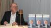 Nach 43 Jahren als Unternehmer in der Politik hat das frühere Mitglied des Bundestages, Hans Michelbach, seine Erlebnisse, Erfahrungen und Schlussfolgerungen jetzt in seinem Buch "Auf der Suche nach Marktwirtschaft" zusammengefasst. Bei der Vorstellung seines Werkes las er einige Passagen daraus.