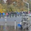 Seit Ende Oktober arbeitet die zur SBR-Kläranlage nachgerüstete und erweiterte Teichkläranlage in Hergolshausen im Vollbetrieb. Bei der Bürgerversammlung bestand Gelegenheit, sich die Anlage anzusehen.