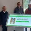 Alfred Gehrig, Pfarrvikar Thomas Wollbeck, Ulrich Nottka, Heribert Zull und Wolfgang Issing (von links) am neuen Infopoint in der Wallfahrtskirche „Maria im Grünen Tal“ in Retzbach.