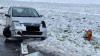 Zwischen Knetzgau und Sand kam die Fahrerin dieses Citroen aufgrund von Schneeglätte von der Straße ab und landete im Graben.