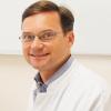 Dr. med. Daniel Kampik ist Oberarzt in der Universitätsaugenklinik Würzburg und Leiter der Lions Hornhautbank Würzburg. Dr. med. Daniel Kampik ist Oberarzt in der Universitätsaugenklinik Würzburg und Leiter der Lions Hornhautbank Würzburg.