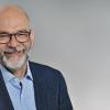 MATHIAS WIEDEMANN schaut zwar auch gerne Netflix, aber für ein echtes Live-Erlebnis, am liebsten in der Oper, lässt er auch die spannendste Serie liegen.