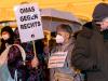 Überall in Deutschland gibt es, wie hier in Würzburg,  mittlerweile Gegenwind für demonstrierende "Spaziergänger".